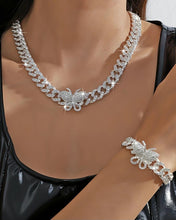 Load image into Gallery viewer, BUTTERFLY RHINESTONE PENDANT NECKLACE SET