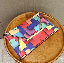 Load image into Gallery viewer, COLOR BLOCK CLUTCH