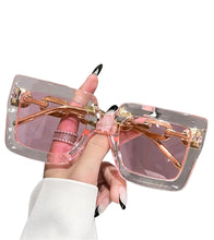 Load image into Gallery viewer, GLAM LUXE SUNGLASSES