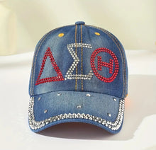 Load image into Gallery viewer, SORO BALL CAPS