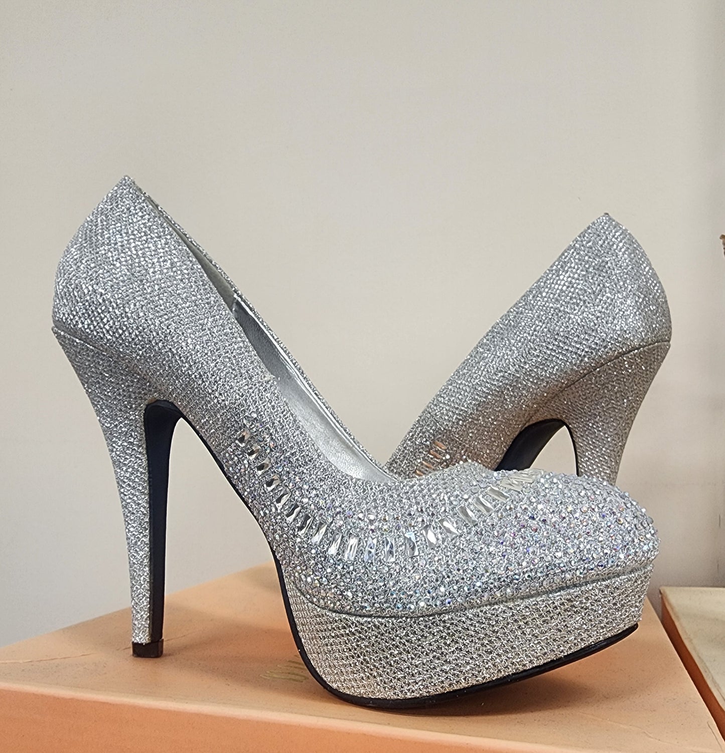 JANE 9 HEELS