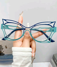 Load image into Gallery viewer, VOGUE VIXEN EYEWEAR