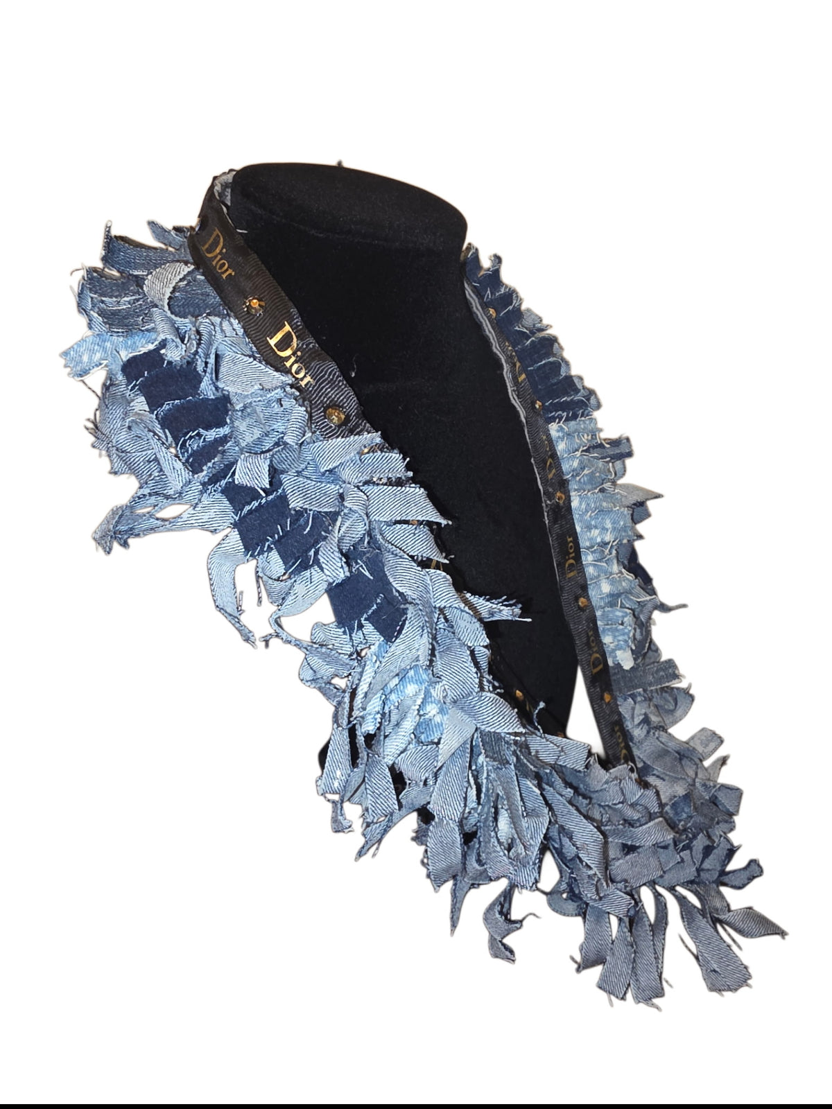 DENIM DYNASTY NECKLACE