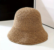 Load image into Gallery viewer, BEACH STRAW BUCKET HAT
