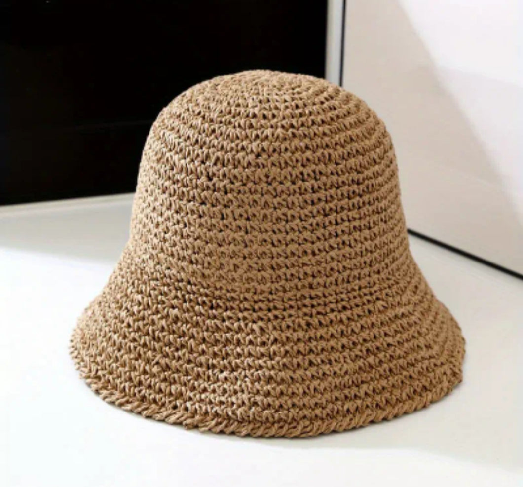 BEACH STRAW BUCKET HAT