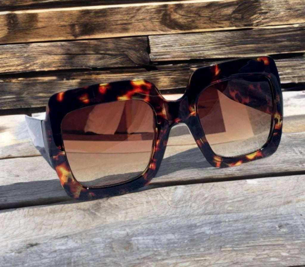 BIG FACE SUNGLASSES