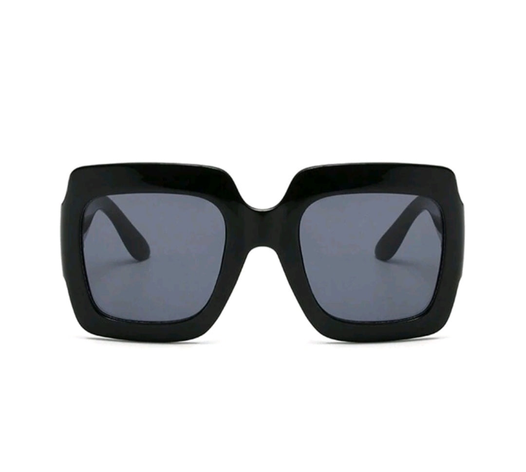 BIG FACE SUNGLASSES