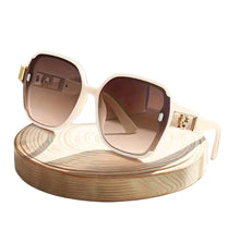 Load image into Gallery viewer, BIG FACE SUNGLASSES
