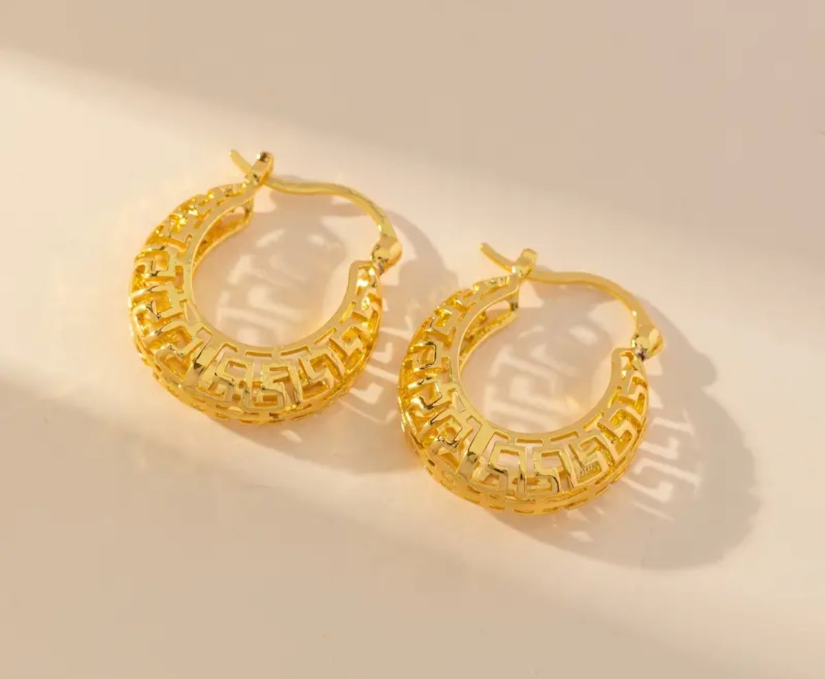 CHUCKY HOOP EARRINGS
