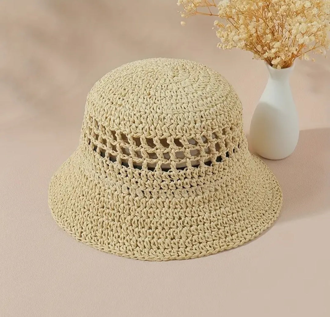 CROCHET HOLLOW BUCKET HAT