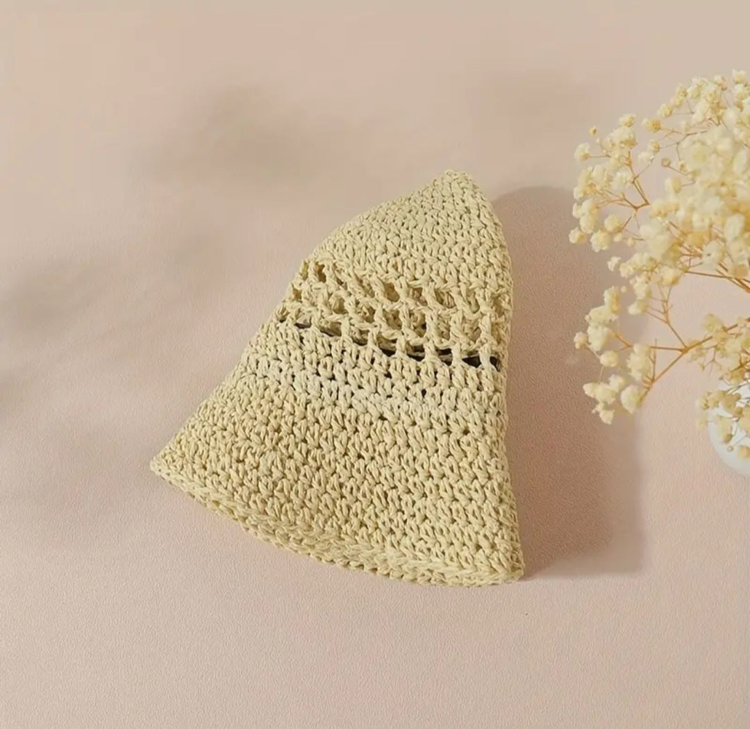 CROCHET HOLLOW BUCKET HAT
