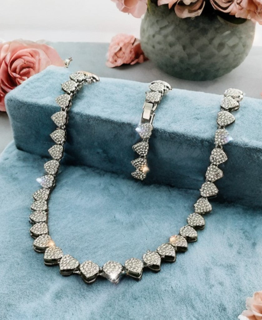 ETERNAL HEARTS 3PC SET