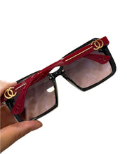 Load image into Gallery viewer, GG GLITZY SUNGLASSES
