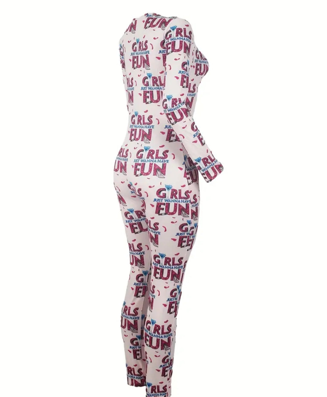 GIRLS JUST WANNA LOUNGWEAR