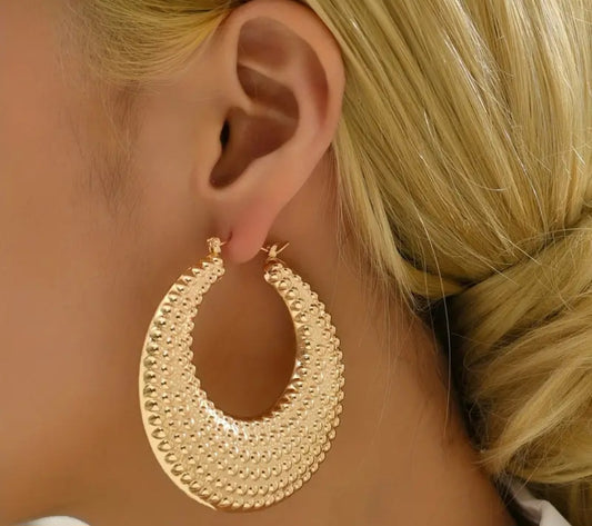 GOLD RETRO LARGE HOOP EARRINGS