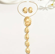 Load image into Gallery viewer, LONG PENDANT NECKLACE SET
