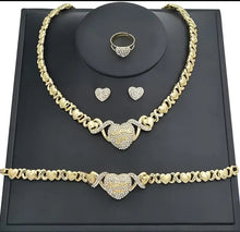 Load image into Gallery viewer, LOVE YOU NECKLACE SET
