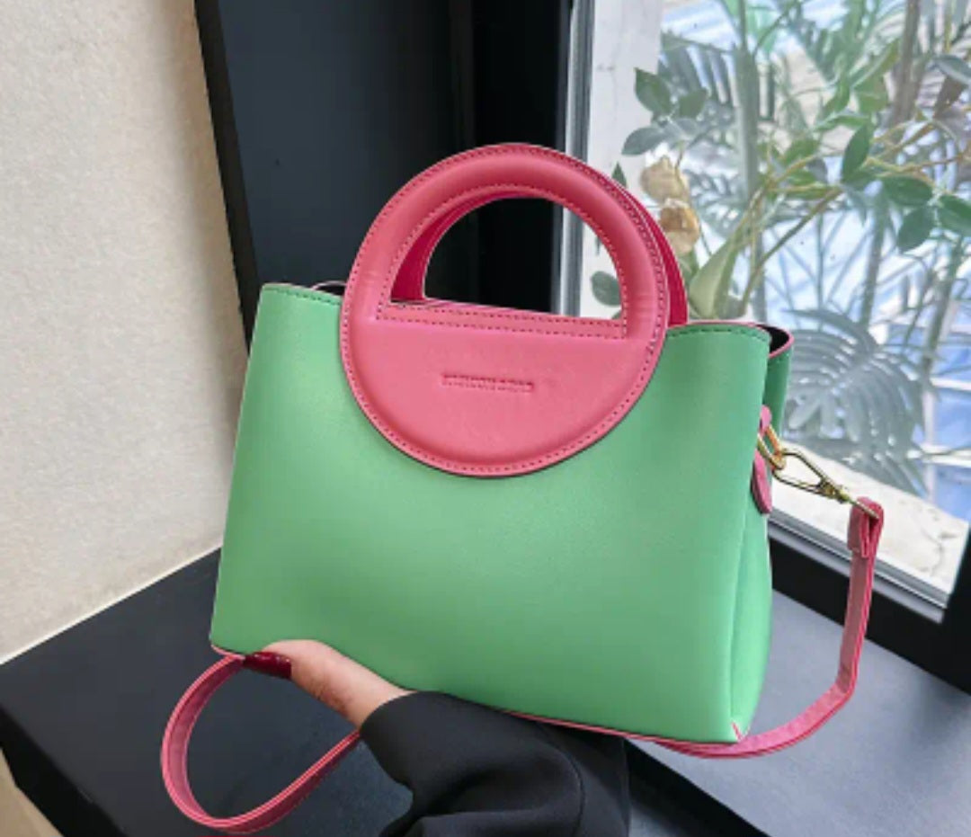MULTI-LAYER CROSSBODY BAG