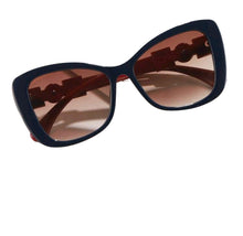 Load image into Gallery viewer, OPULENCE PEARL SUNGLASSES

