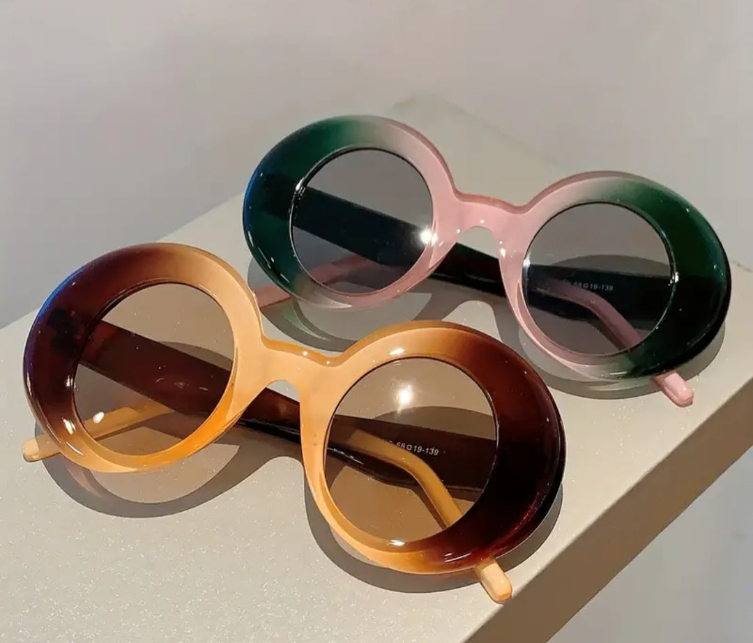 OVERSIZED ROUND SUNGLASSES