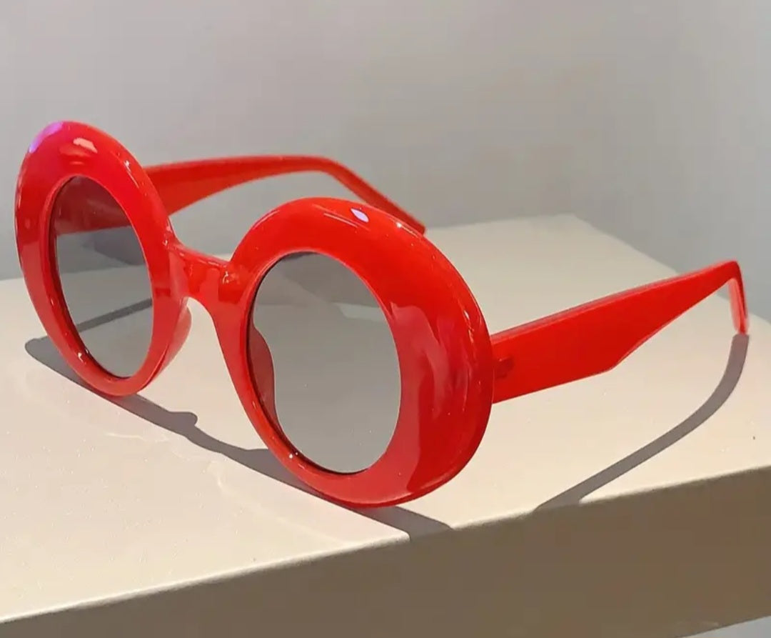 OVERSIZED ROUND SUNGLASSES