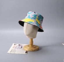 Load image into Gallery viewer, REVERSIBLE CAMO BUCKET HAT

