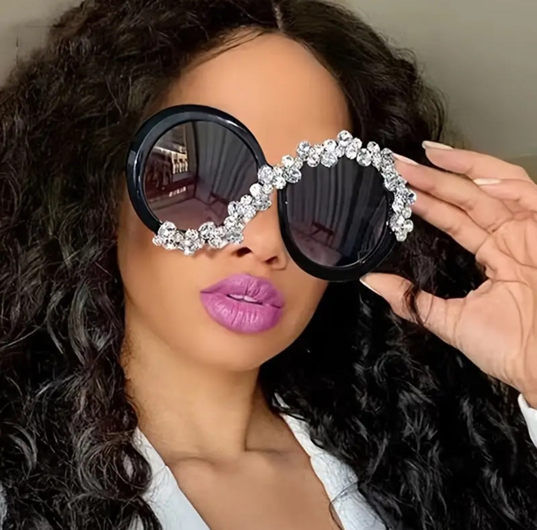 RHINESTONE ROUND SUNGLASSES