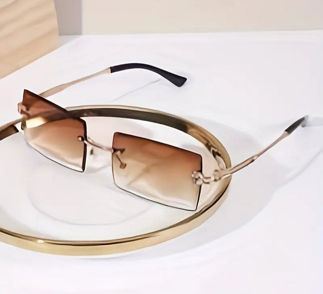 RIMLESS SUNGLASSES