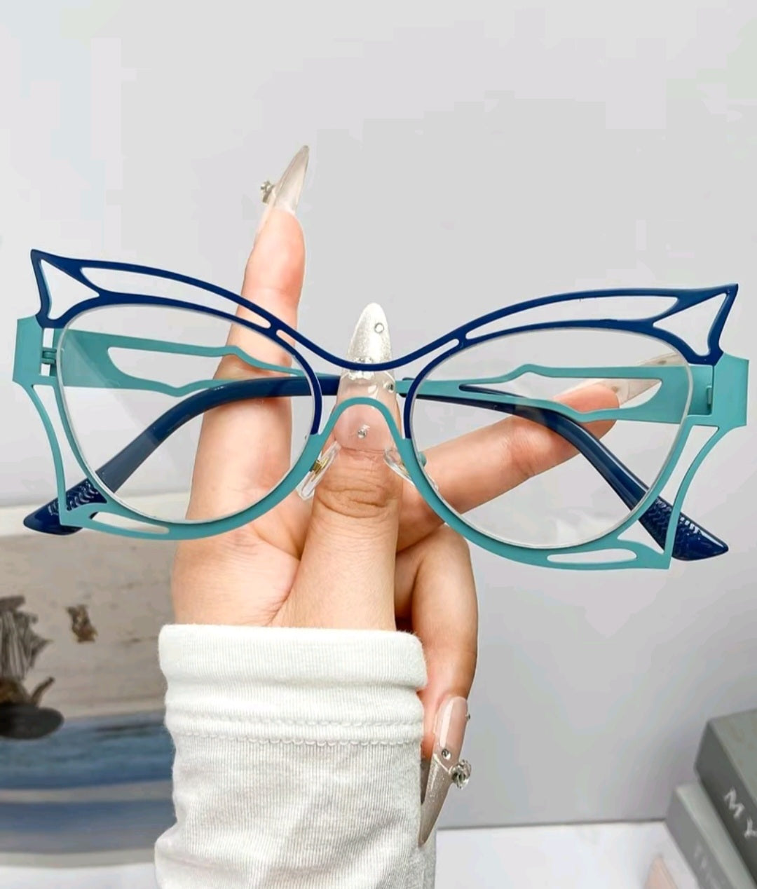 VOGUE VIXEN EYEWEAR