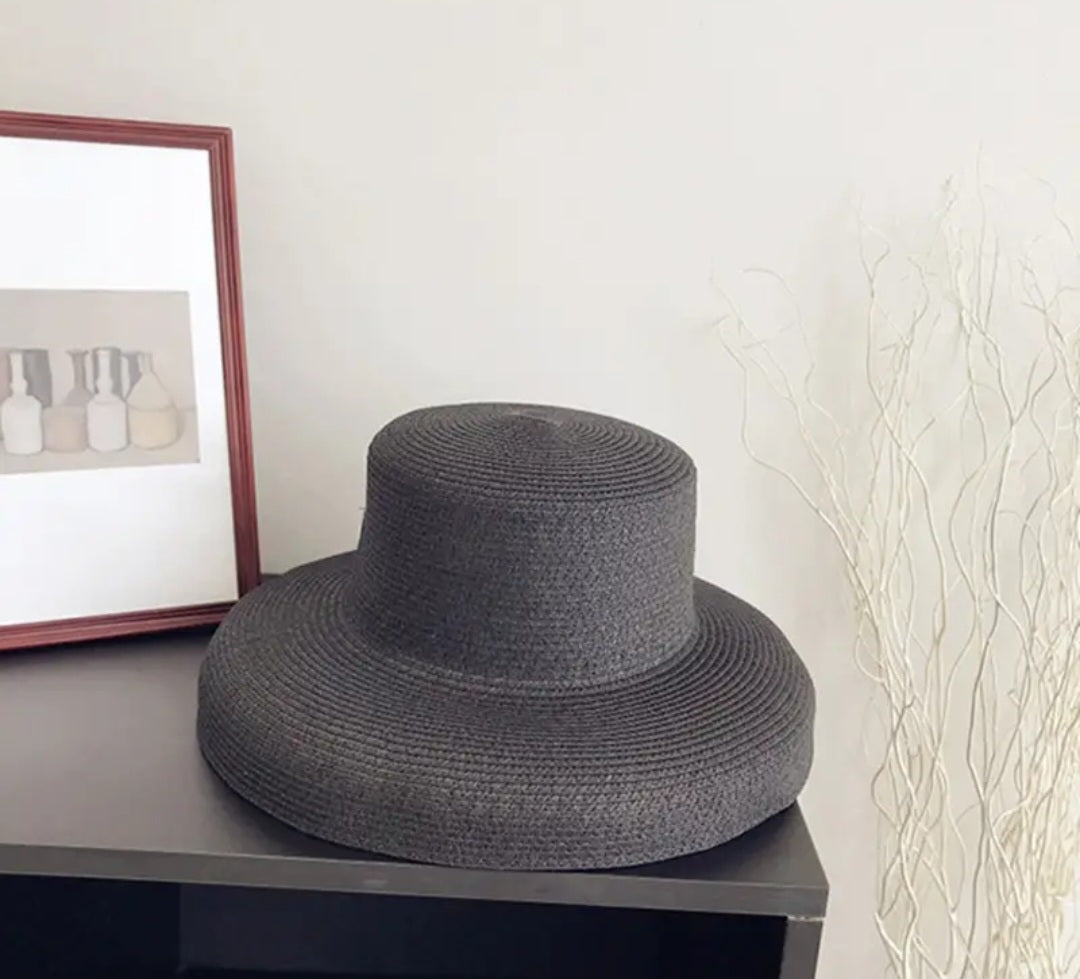 WIDE BRIM SUN HAT