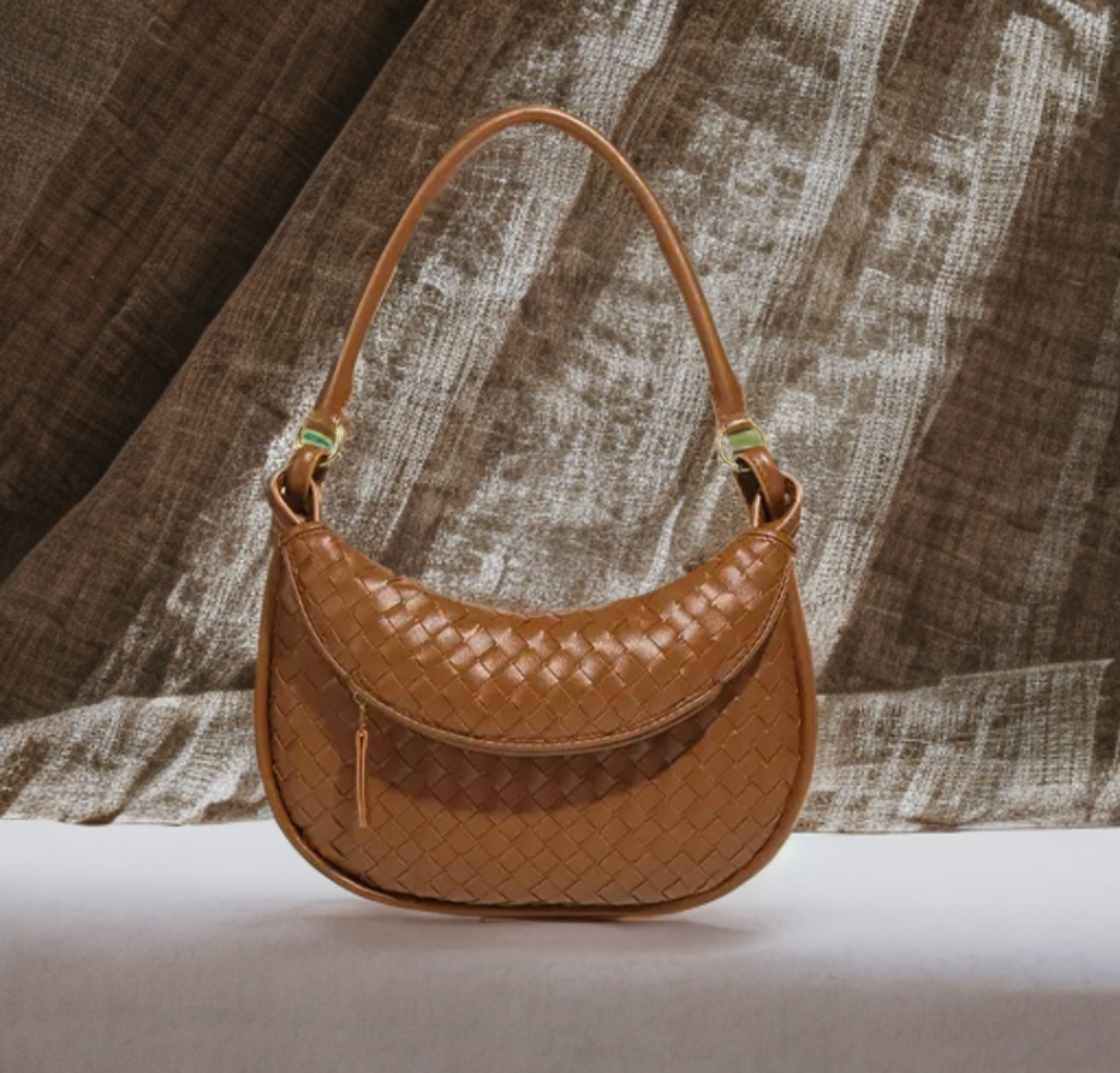 WOVEN SADDLE BAG