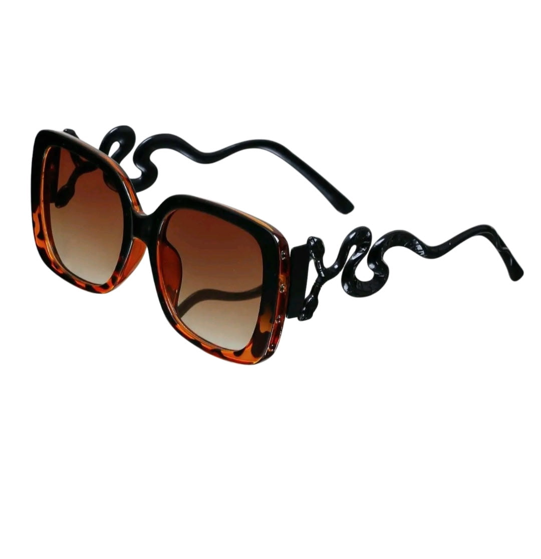 GLIDED COIL SUNGLASSES