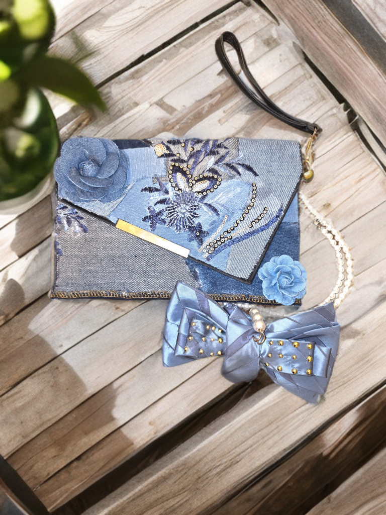 ROYAL AFFAIR 2PC SET
