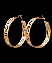 Load image into Gallery viewer, SUNDARA HOOP EARRINGS
