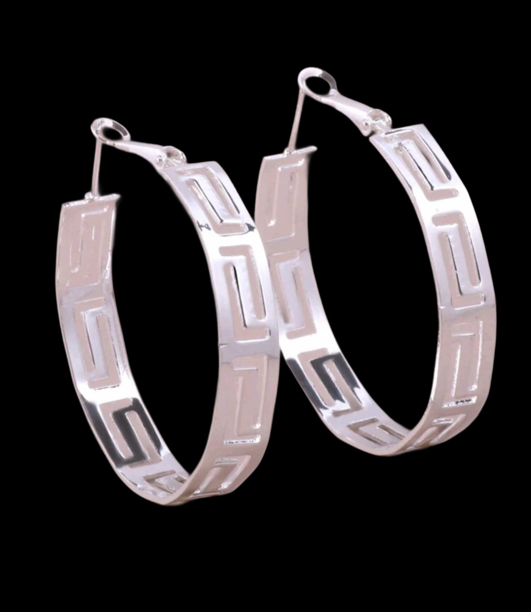 SUNDARA HOOP EARRINGS