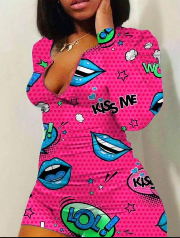 KISS ME ONESIE