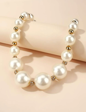 Load image into Gallery viewer, FAUX PEARL BEADED NECKLACE
