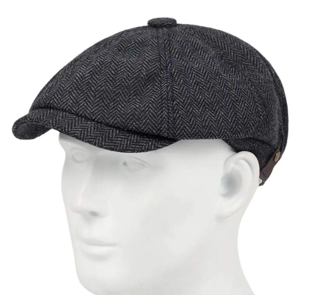 CHECKERED NEWSBOY CAPS